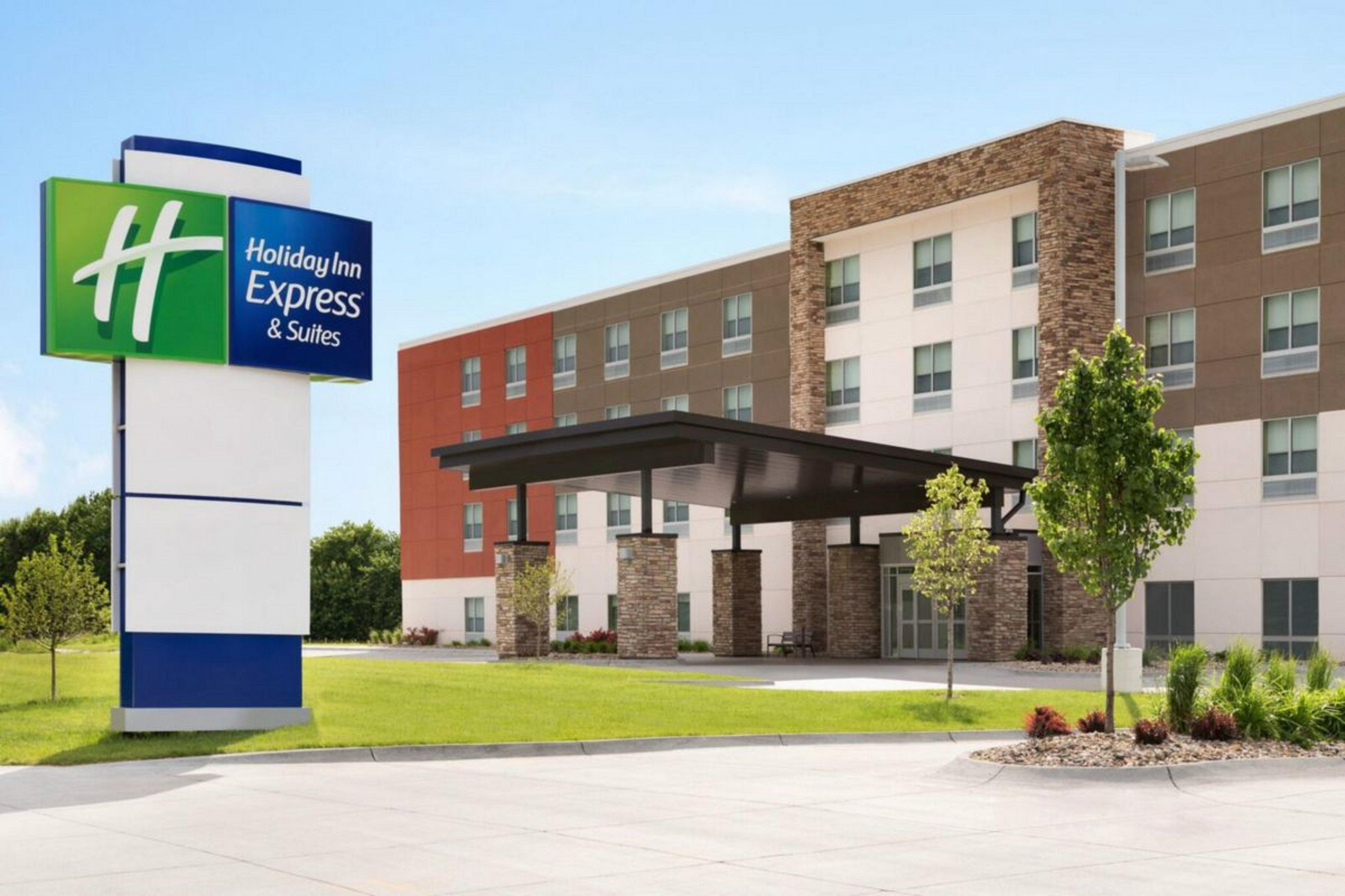 Holiday Inn Express & Suites - Marion By Ihg Ngoại thất bức ảnh